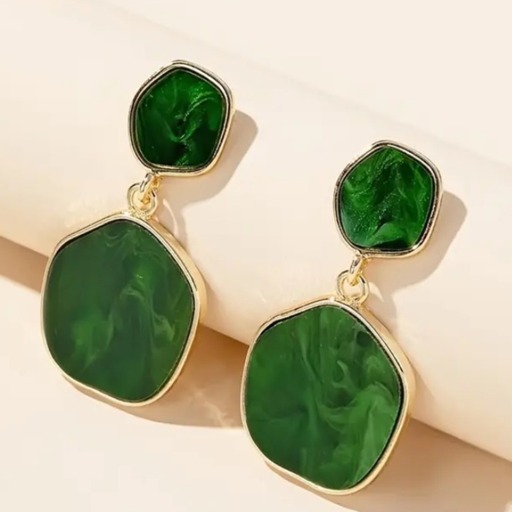 Green drop earrings